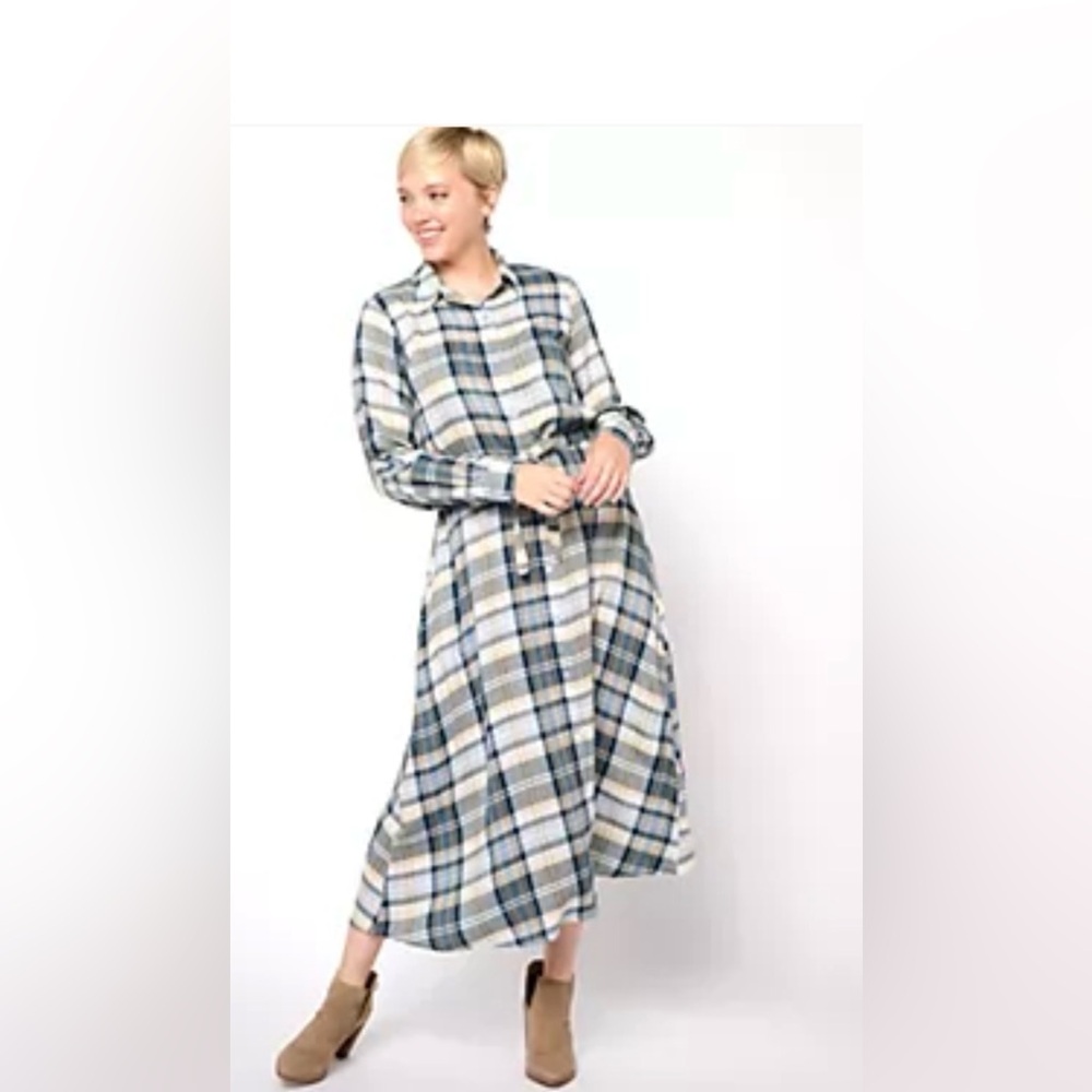 Encore Plaid Long Sleeve Maxi Dress